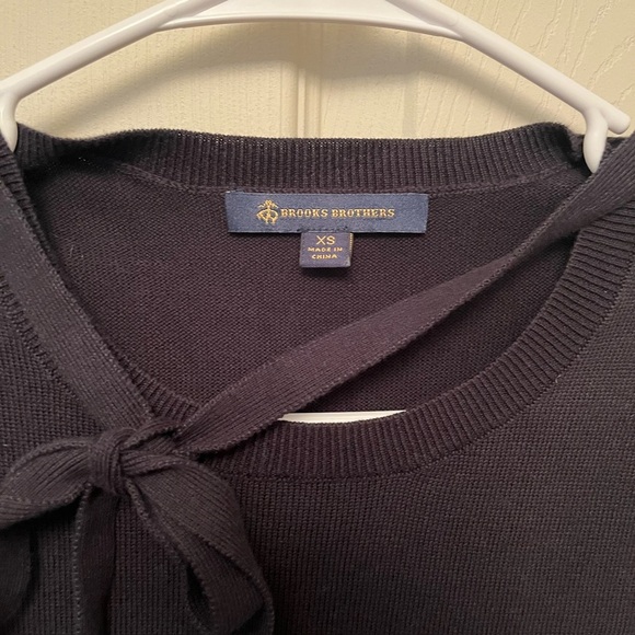 Brooks Brothers Women’s Black Tight Knit Tie Neck Short Sleeve Sweater- XS - Picture 5 of 6
